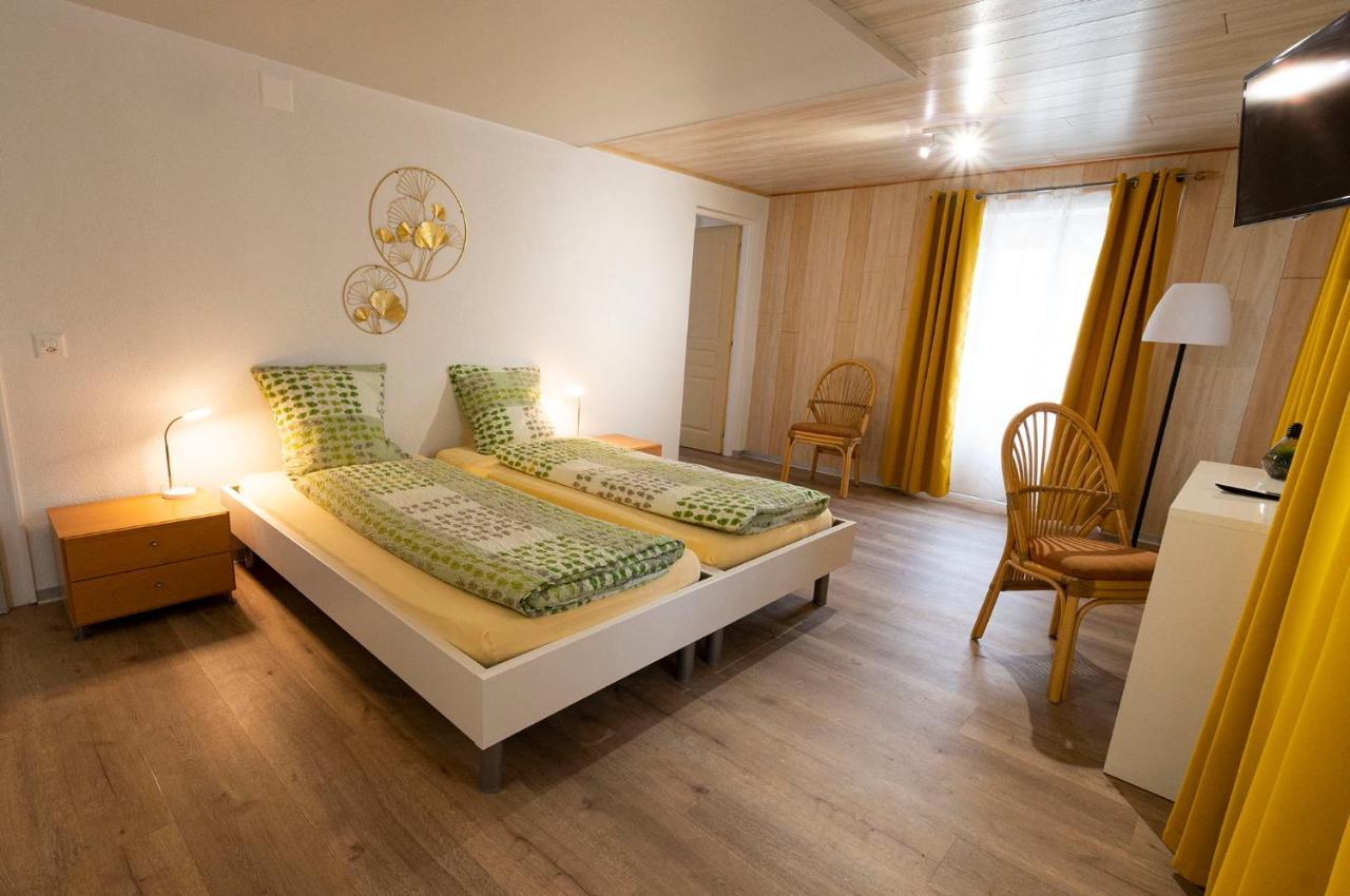 Hotel Bellavista "Bellevue" Saignelégier المظهر الخارجي الصورة