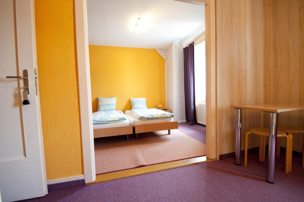 Hotel Bellavista "Bellevue" Saignelégier المظهر الخارجي الصورة